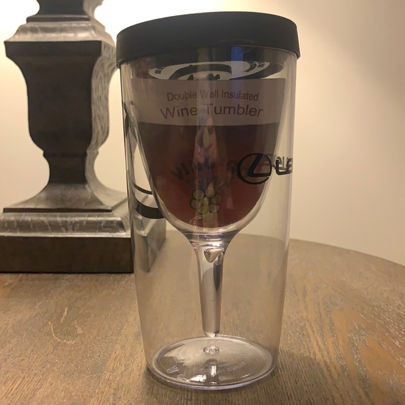 Cleveland Cavaliers Double Insulated Wine Tumbler - Picture 4 of 6